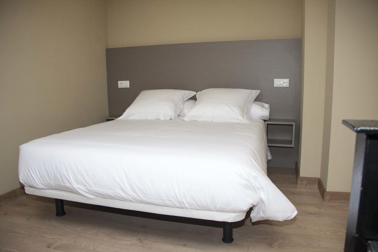 Hotel Areces กราโด ภายนอก รูปภาพ